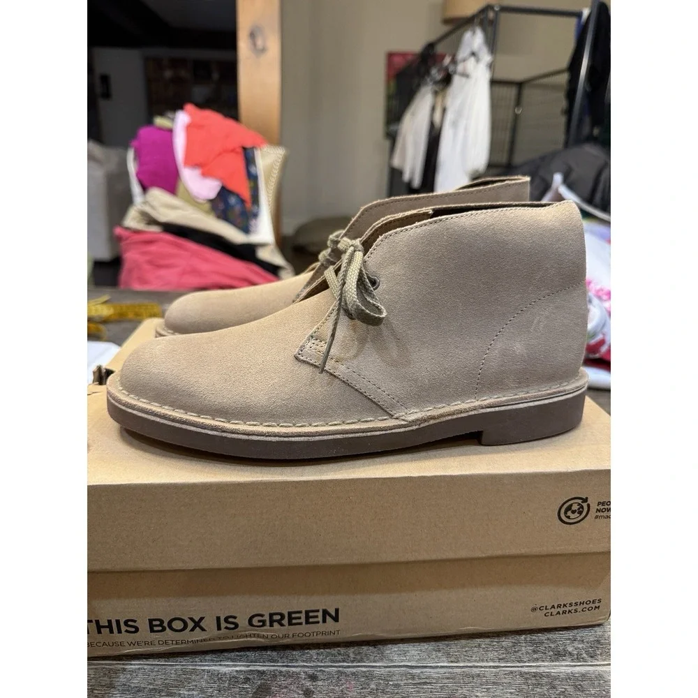 Clark's Men's Bushacre 2 Leather Suede Chukka Boots‎ Size 7 Distressed
